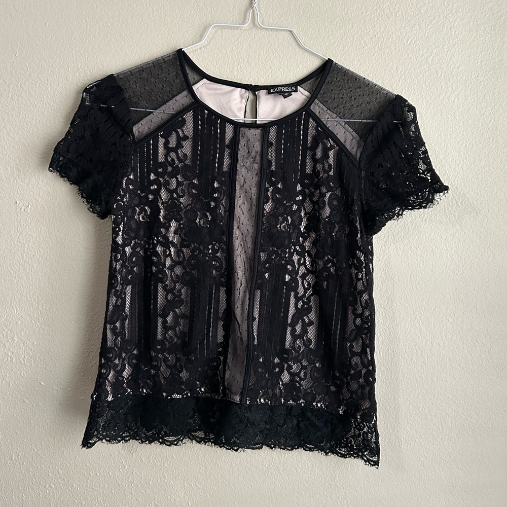 Lace short sleeve blouse